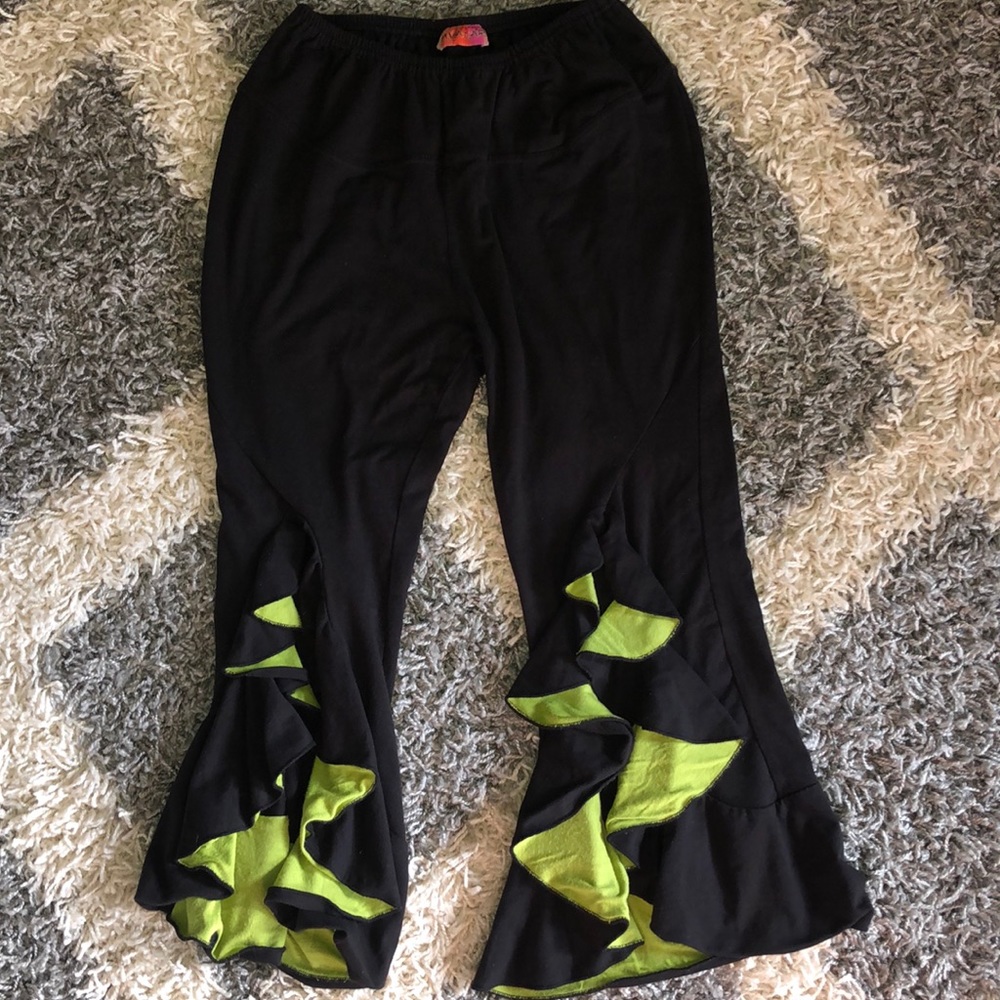 Super cute ruffled fair trade cropped pants